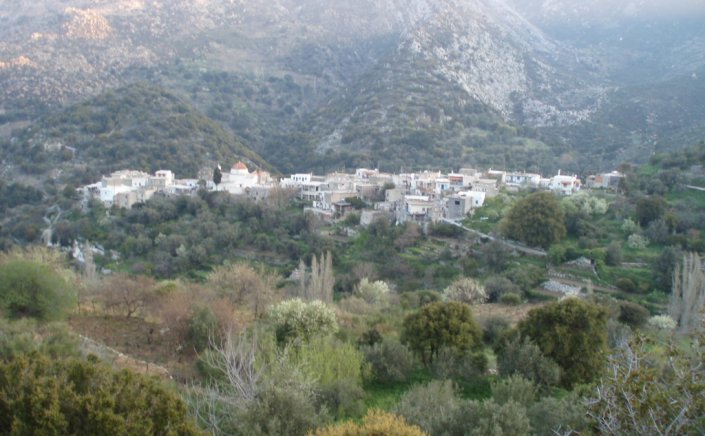 Fire on Naxos Island: Φωτιά στην Κεραμωτή Νάξου – Κινητοποίηση εναέριων δυνάμεων