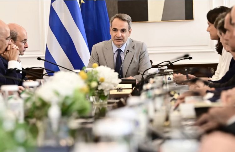 PM Mitsotakis on fires:  Θα ζήσουμε ένα πολύ δύσκολο καλοκαίρι - Όλοι παραμένουμε σε επιφυλακή