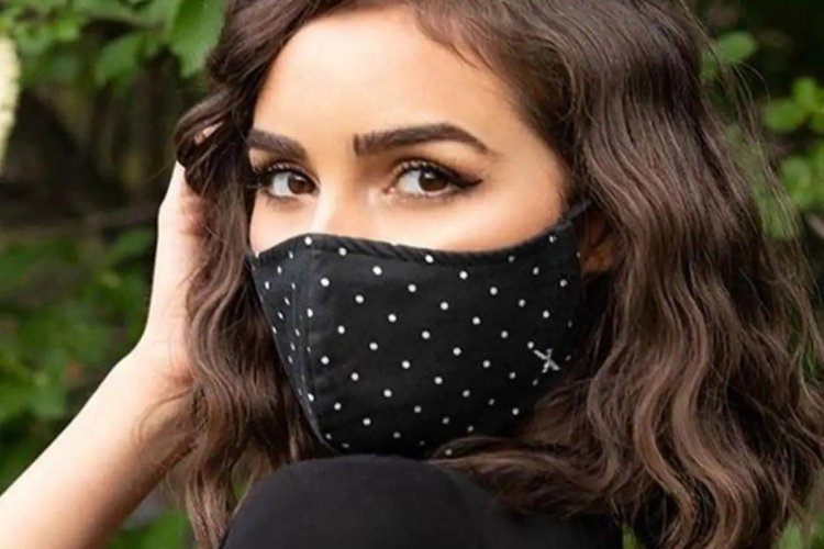 Return of the mask: Η επιστροφή της μάσκας