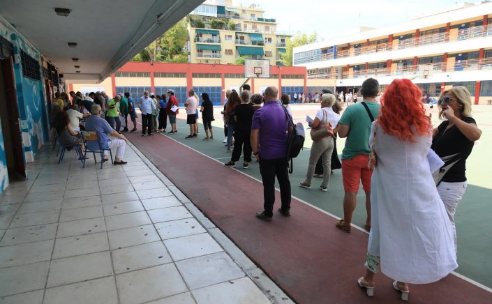 SYRIZA leadership contest - Εκλογές ΣΥΡΙΖΑ: Μήνυμα και σε Μητσοτάκη η πολύ υψηλή συμμετοχή στον ΣΥΡΙΖΑ...