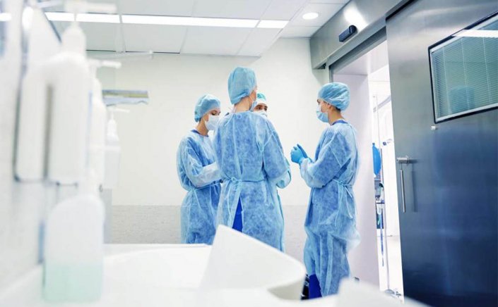 Minister of health-Χρυσοχοΐδης: Θα μονιμοποιήσουμε ολο το επικουρικό προσωπικό στα νοσοκομεία