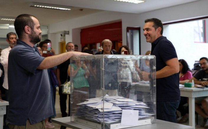 SYRIZA leadership contest: Η ώρα του Αλέξη Τσίπρα - Τι μήνυμα θα στείλει από την τελετή παράδοσης – παραλαβής