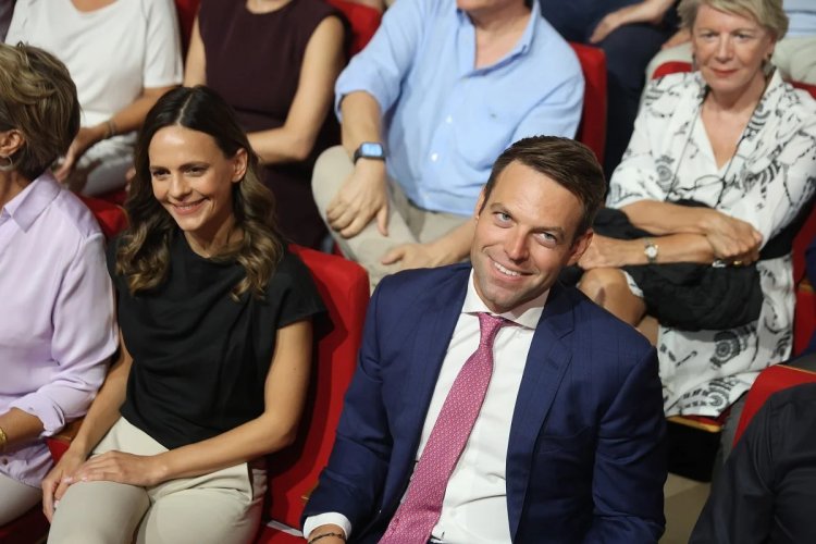 SYRIZA leadership election: Προβάδισμα Κασσελάκη, δεύτερη η Αχτσιόγλου - Δεύτερος γύρος στις 24/9