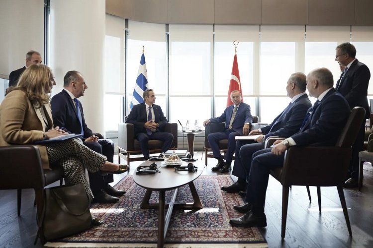 Mitsotakis- Erdogan on road map: «Ισχυρή βούληση» να διατηρηθεί η θετική ατμόσφαιρα, συμφωνία για οδικό χάρτη επαφών