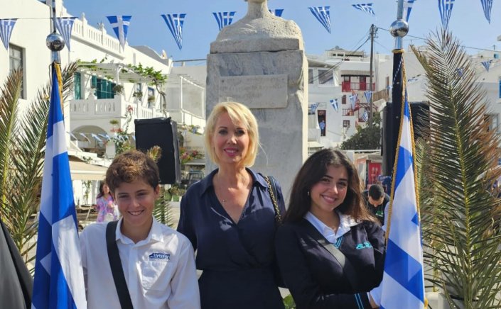 28th of October - “The Ochi Day”: Η Κατερίνα Μονογυιού στην Μύκονο για τις επετειακές εκδηλώσεις της 28ης Οκτωβρίου  [pics & vids]