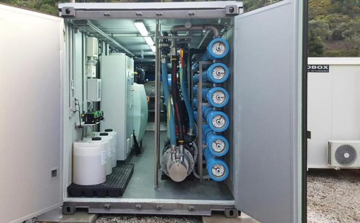 Water Scarcity: Μονάδες αφαλάτωσης και ΑΠΕ στα νησιά για αντιμετώπιση της λειψυδρίας