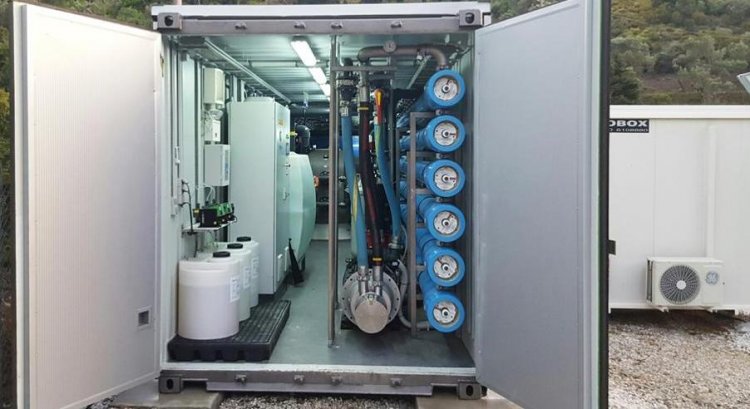 Water Scarcity: Μονάδες αφαλάτωσης και ΑΠΕ στα νησιά για αντιμετώπιση της λειψυδρίας