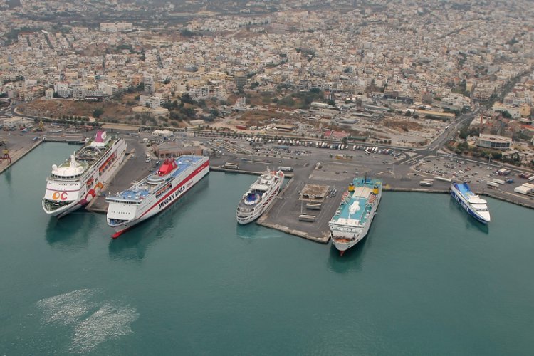 Ferry fares set to increase: Έρχονται αυξήσεις στις τιμές των ακτοπλοϊκών εισητηρίων - Πόσο θα ακριβύνουν