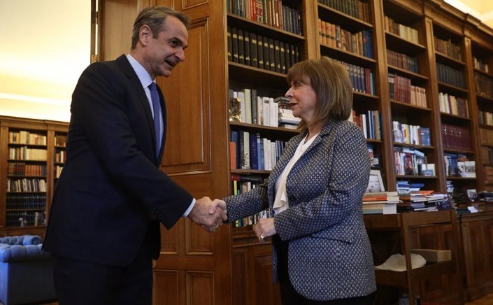 PM Mitsotakis: Ο Μητσοτάκης έχασε τον Βορίδη, αλλά του έμεινε η Σακελλαροπούλου