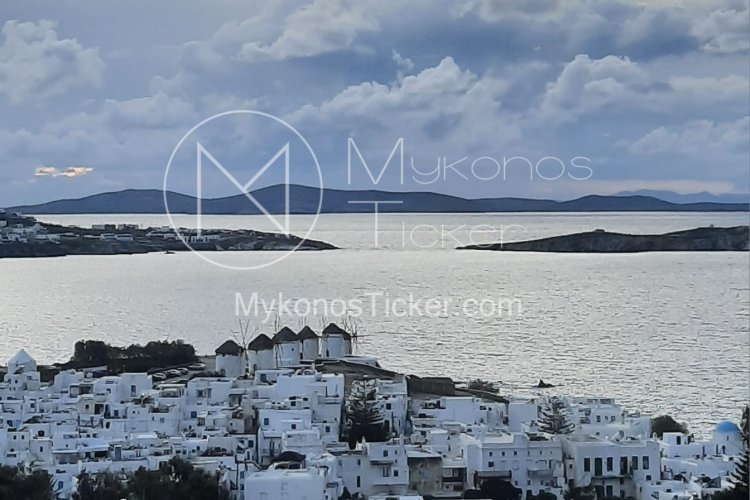 Weather Forecast: Νεφώσεις με τοπικές βροχές για τις Κυκλάδες & άνεμοι έως 8 bf από το βράδυ