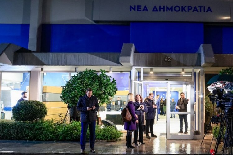 Ν.Δ - Συζήτηση με βουλευτές για τα ομόφυλα ζευγάρια / Κατερίνα Μονογυιού: «Σημαντική ενημέρωση, λύθηκαν απορίες και προχωράμε. Εννοείται θα είμαστε ενωμένοι»
