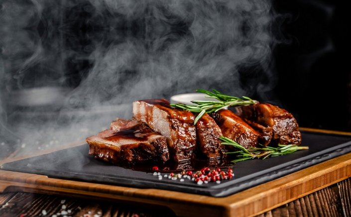 Tsiknopempti 2024: Πότε πέφτει φέτος η Τσικνοπέμπτη!! Όλες οι αργίες & τα τριήμερα της χρονιάς!!