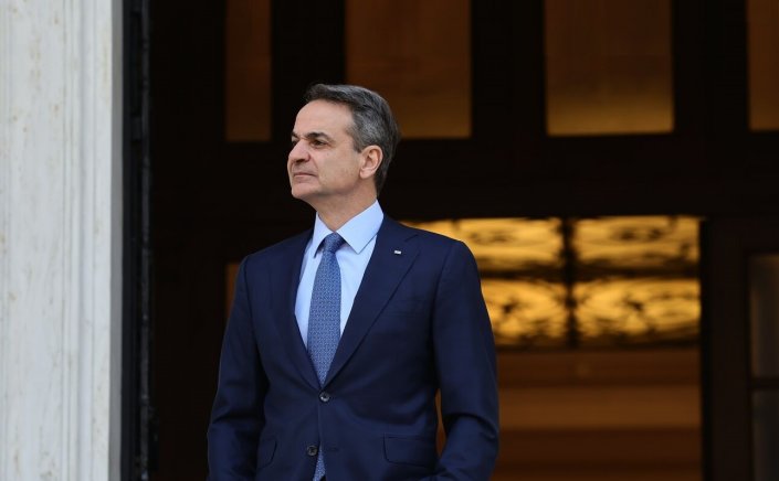 PM Mitsotakis: Γιατί δεν μπορεί ο Μητσοτάκης, να βάλει στους πολίτες δίλημμα για τις Ευρωεκλογές!!