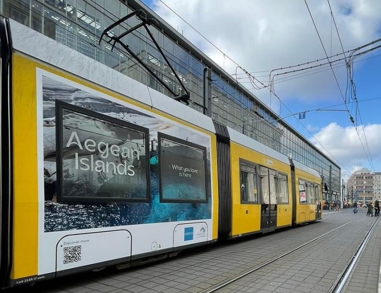 Tourism Season 2024 - G. Hatzimarkos: Η καμπάνια για όλο το Νότιο Αιγαίο “Aegean Islands - What you Love is Here”, για όλο τον Μάρτιο, στους δρόμους του Βερολίνου μέσω των συρμών του τράμ!!