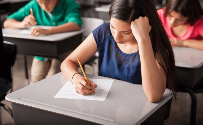 Course Material: Η εξεταστέα ύλη των μαθημάτων του Λυκείου για τις φετινές προαγωγικές και απολυτήριες εξετάσεις [Έγγραφο]