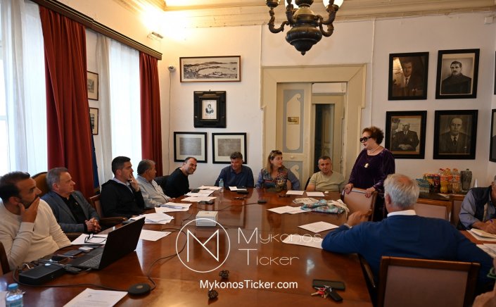 Εκτίναξη της δαπάνης και τήρηση της νομιμότητας, λόγοι ματαίωσης της συναυλίας στην Δήλο