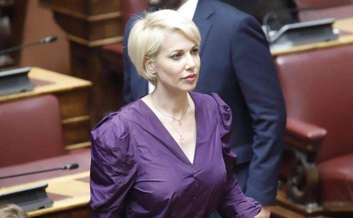 MP Katerina Monogiou: Επείγουσα ερώτηση Κατερίνας Μονογυιού στη Βουλή για την ακτοπλοϊκή σύνδεση Ανάφης-Σικίνου