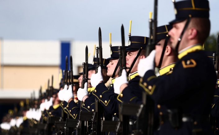 Military Schools: Κλείδωσαν οι αλλαγές στις Στρατιωτικές Σχολές!! Μέτρα για την προσέλκυση νέων - Τι αλλάζει στις Πανελλήνιες