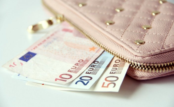 Minimum Wage: Η τεράστια αλλαγή στον κατώτατο μισθό!! Ο αλγόριθμος και το μπλόκο στις μειώσεις!!