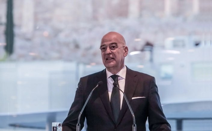 Greek presidential election: Μετά τον Καραμανλή αρνείται και ο Δένδιας την Προεδρία