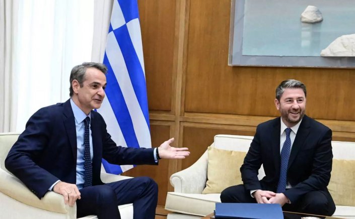 Mitsotakis-Androulakis meeting: Η αναστήλωση (;) του δικομματισμού- Τι συνέβη στο τετ α τετ Μητσοτάκη με Ανδρουλάκη