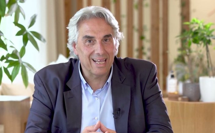 New Year's greetings!! Μήνυμα και ευχές του Δημάρχου Τήνου Παναγιώτη Κροντηράγια, την Πρωτοχρονιά και το νέο έτος