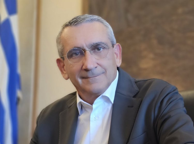 2025 Hatzimarkos Message: “Μπορούμε να κάνουμε με πράξεις το 2025,  μια χρονιά - ορόσημο για όλα τα νησιά μας”