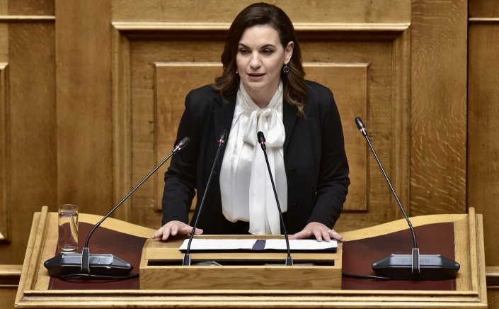 Tourism Min Kefalogianni-Tourism bill: Λύσεις για βιώσιμη - ισόρροπη τουριστική ανάπτυξη και ευνοϊκότερο πλαίσιο στις επενδύσεις, φέρνει το Ν/Σ που υπερψηφίστηκε από τη Βουλή