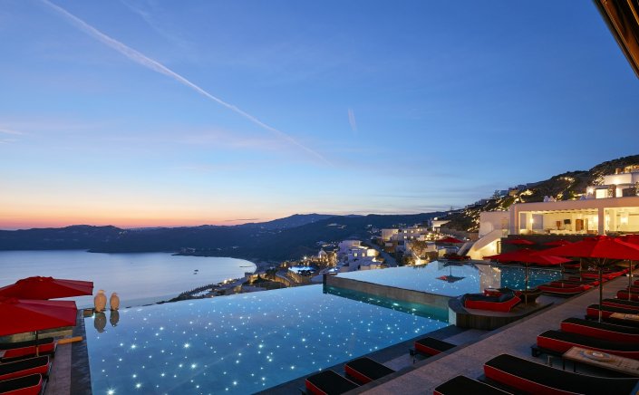 New tourism bill: Οι πισίνες των ξενοδοχείων στα νησιά θα γεμίζουν με θαλασσινό νερό!! Η Νέα Νομοθεσία - Οι Αντιδράσεις