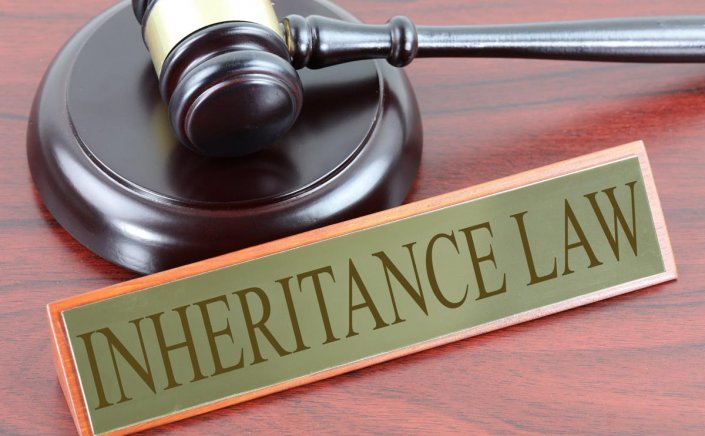 Inheritance Law: Τι αλλάζει με τις ιδιόγραφες διαθήκες και την αποποίηση κληρονομιάς