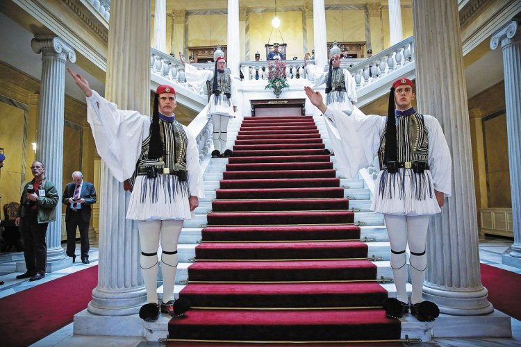 Greek presidential election: Η διαδικασία εκλογής Προέδρου της Δημοκρατίας - Τι προβλέπει το Σύνταγμα και ο Κανονισμός της Βουλής