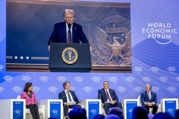 Trump Tells Davos: Ελάτε να παράγετε προϊόντα στις ΗΠΑ, έχουμε τους χαμηλότερους φόρους - Η Ευρώπη μάς φέρεται άδικα