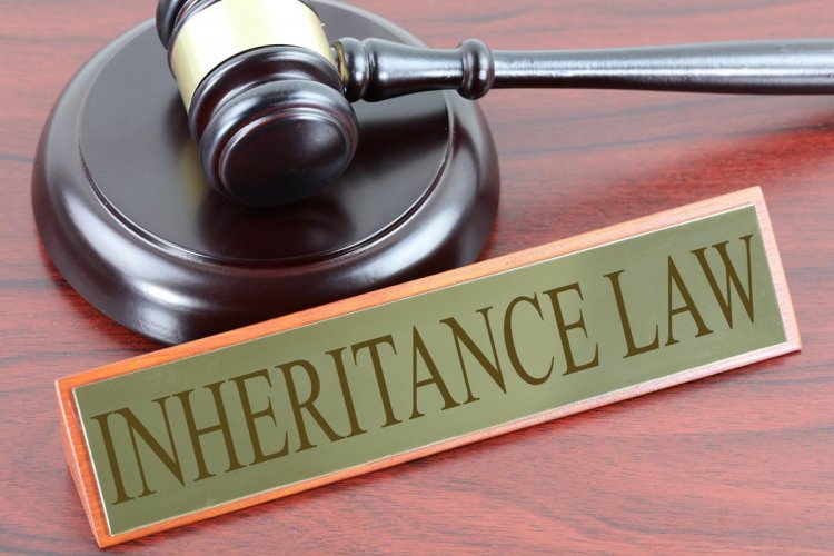 Inheritance Law: Τι αλλάζει με τις ιδιόγραφες διαθήκες και την αποποίηση κληρονομιάς