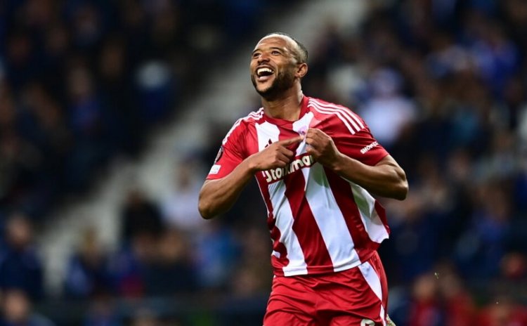 UEFA Europa League 2024/25: Νέος επικός «ερυθρόλευκος» θρίαμβος! Θρυλικό διπλό πρόκρισης στο «Ντραγκάο» με ιστορικό… εκτελεστή Ελ Κααμπί!