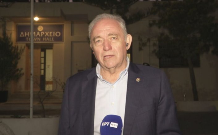 Santorini earthquakes - Eυθ. Λέκκας: Θετικό ότι η σεισμική δραστηριότητα περιορίζεται προς την Αμοργό