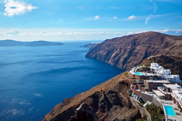 Earthquake in Cyclades: Σεισμοί στις Κυκλάδες!! Τα τρία φαινόμενα που εξετάζουν οι σεισμολόγοι - Αδειάζουν πισίνες και… σπίτια, κάτοικοι αναχωρούν από τα νησιά!!