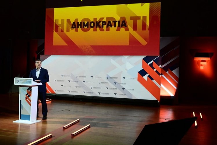 Ex - PM Tsipras: Μεγάλος ασθενής δεν είναι η οικονομία, αλλά η θεσμική λειτουργία της Δημοκρατίας