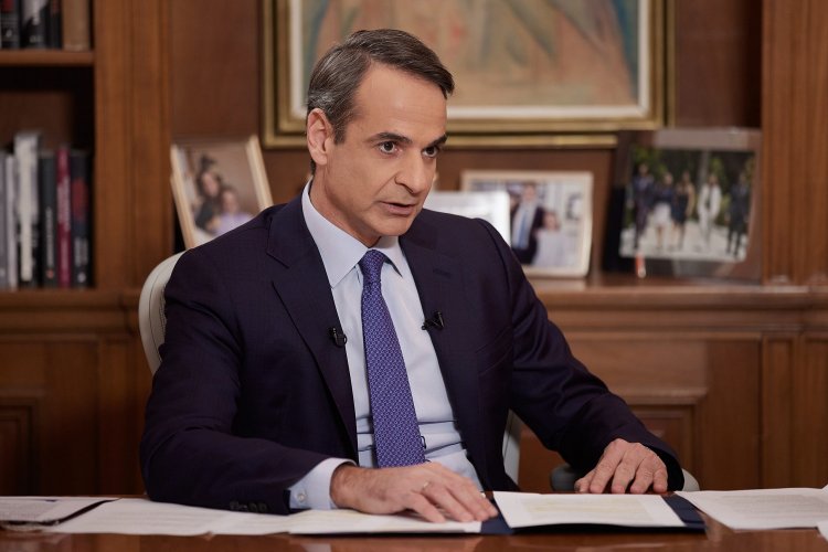 Santorini earthquakes-PM Mitsotakis: Λόγω της επίμονης σεισμικής δραστηριότητας, τα σχολεία σε Θήρα, Ίο, Ανάφη, Αμοργό θα παραμείνουν κλειστά μέχρι και 21/2