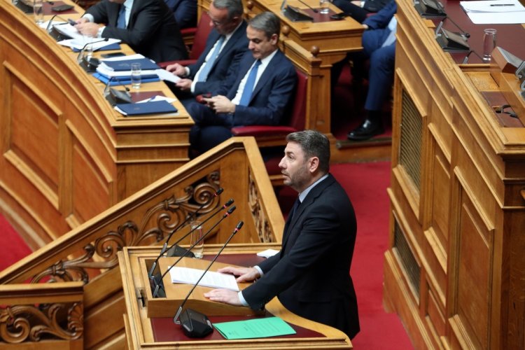 PASOK Leader Androulakis: Καταθέτουμε πρόταση δυσπιστίας - Είστε και ένοχοι και άχρηστοι