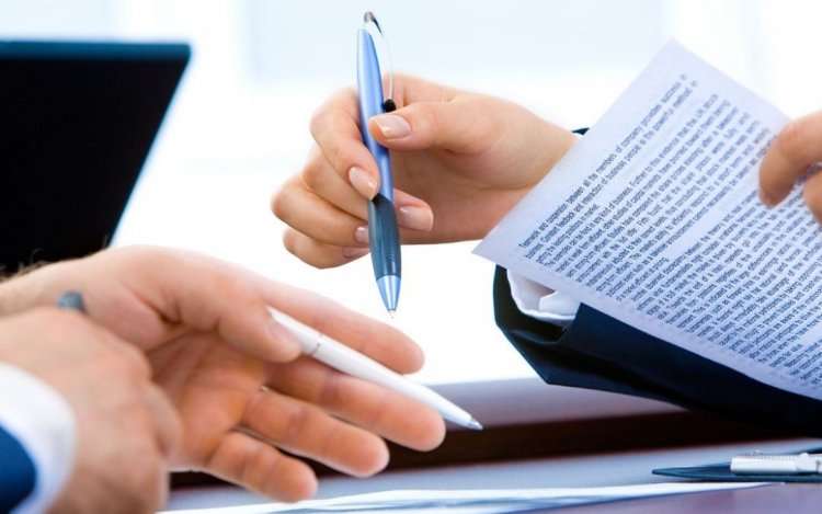 Inheritance Law: Πού καταλήγει η Επιτροπή για διατήρηση ιδιόχειρων διαθηκών, κληρονομικές συμβάσεις και νόμιμη μοίρα