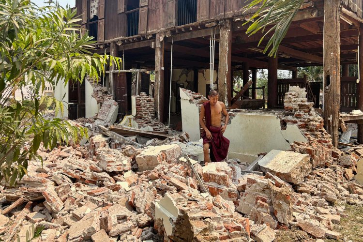Powerful Quake Hits Myanmar: Σεισμός μεγέθους 7,7 βαθμών της κλίμακας Ρίχτερ έπληξε τη Μιανμάρ, Tουλάχιστον πέντε νεκροί - Εργάτες παγιδευμένοι σε ουρανοξύστη που κατέρρευσε στην Μπανγκόκ