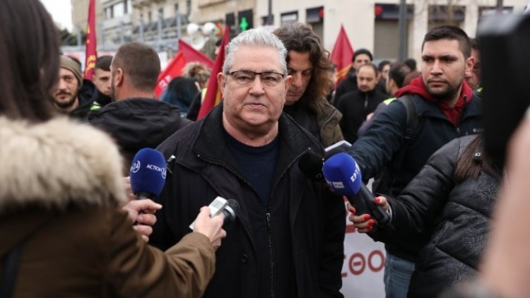 KKE Leader Koutsoubas: Ο λαός βροντοφωνάζει «καμία θυσία για τα κέρδη των λίγων, για την πολεμική οικονομία και τους δασμούς τους» [Video]