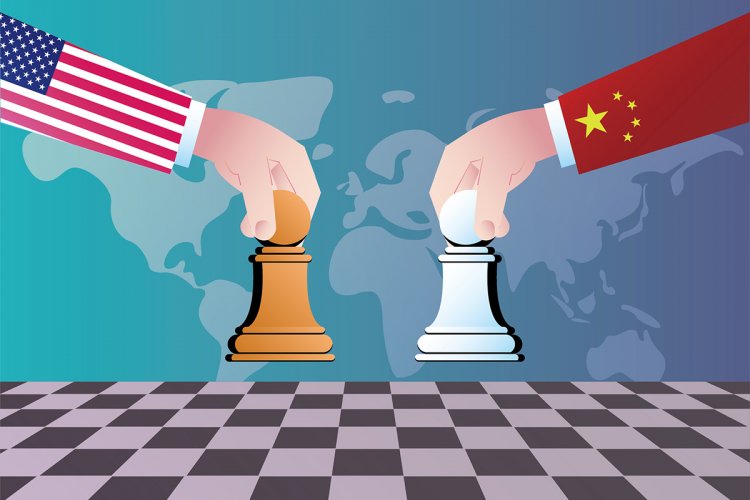 In US-China stand-off, Σκληρό μπρα ντε φερ με δασμούς: Απειλές και… υποχωρήσεις από Τραμπ και Σι – Τα εκατέρωθεν μηνύματα