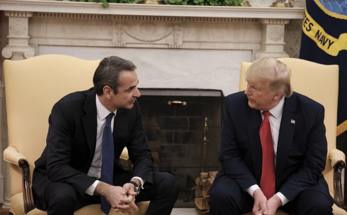 Behind the Politics: Ολα για τον Τραμπ!! Το ταξίδι του Κ. Μητσοτάκη και το παρασκήνιο!!