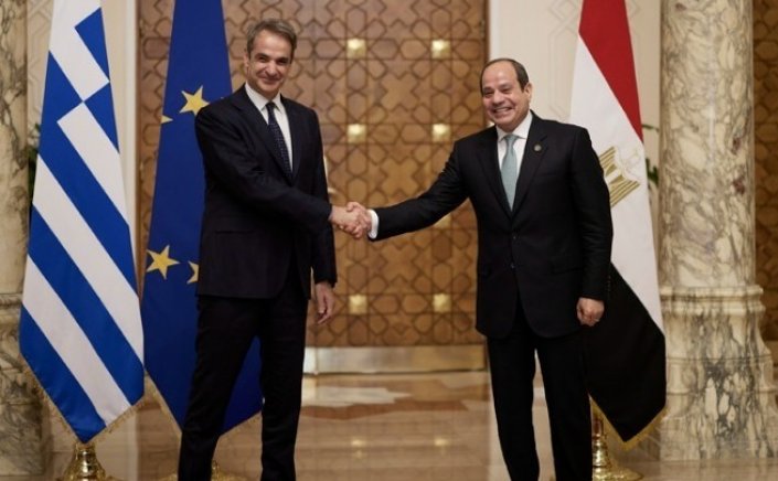 Mitsotakis to meet Abdel Fattah el-Sisi