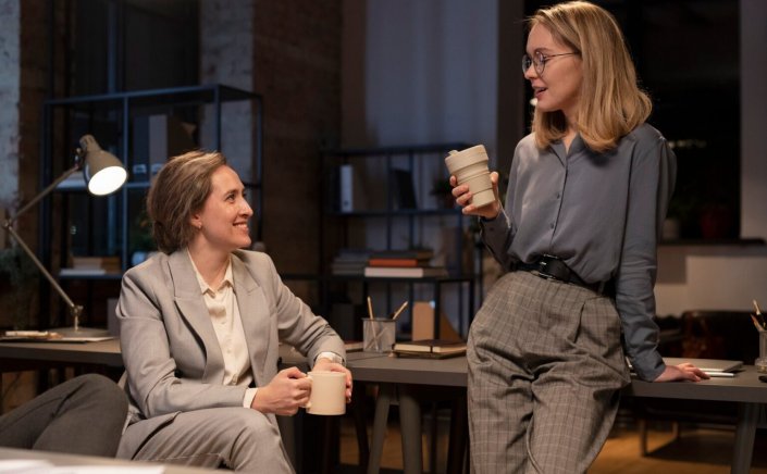 The perfect 4-word comeback to rude comments: Μία απάντηση μόλις τεσσάρων λέξεων για κάθε... άκομψο ή αγενές σχόλιο!!