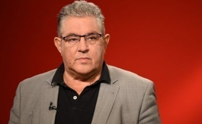 KKE's Koutsoumbas: Δ. Κουτσούμπας προς τις μαθήτριες και τους μαθητές που δίνουν πανελλαδικές εξετάσεις: Το μέλλον σας το χτίζετε εσείς