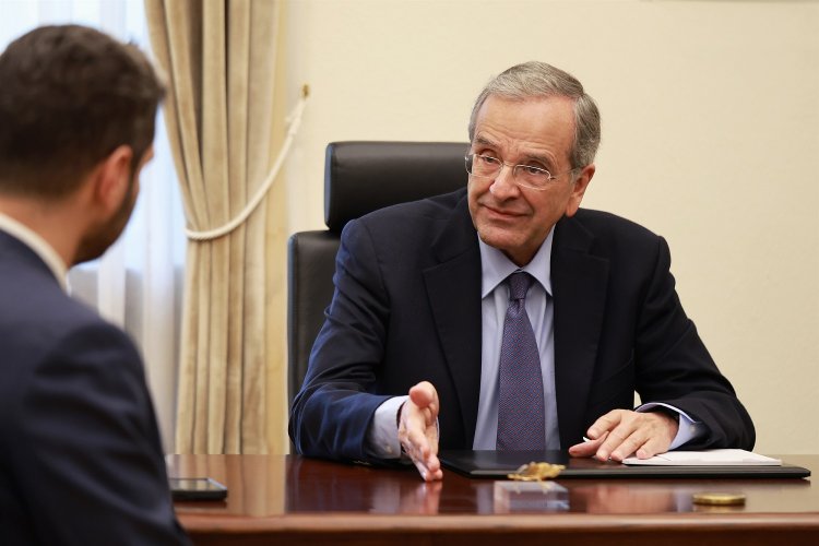 Ex - PM Samaras: Βολές Σαμαρά!! «Αυτή δεν είναι πια κυβέρνηση της ΝΔ, αλλά του Κυριάκου Μητσοτάκη»!!