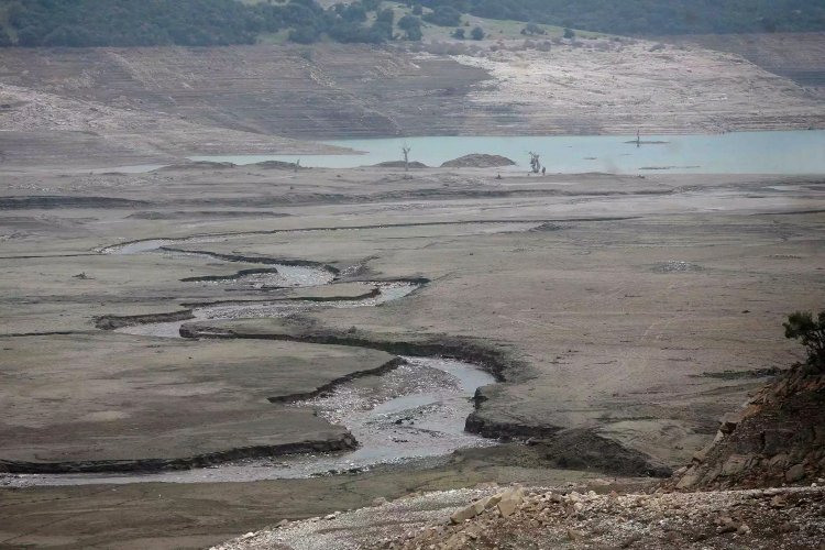 Water Scarcity: Έκτακτα μέτρα για τη λειψυδρία εξετάζει η Ελλάδα – Σχέδιο για 3 εταιρείες ύδρευσης [Bloomberg]