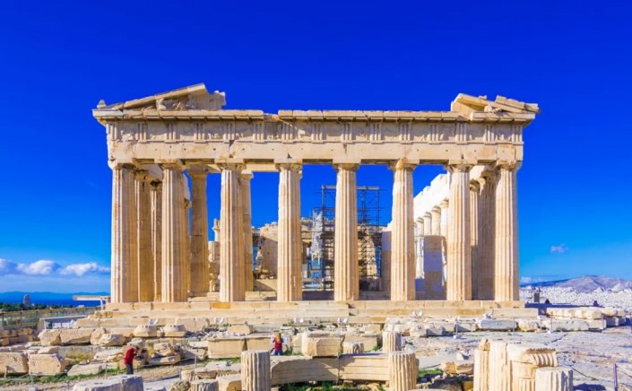 Greece’s Online Reputation Dips in Q2: Ποιοι παράγοντες επηρεάζουν τη τουριστική φήμη της Ελλάδας